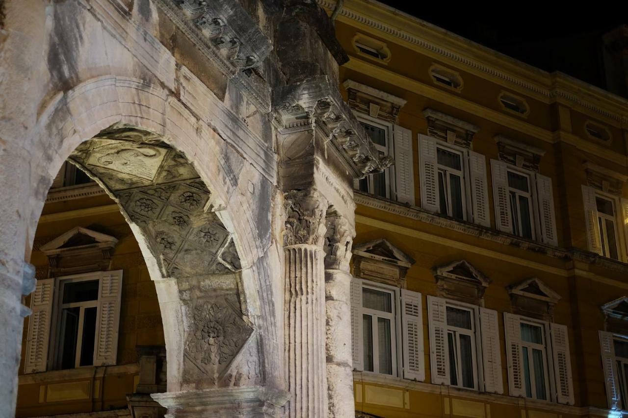 Teslina Apartments Pula Exterior foto